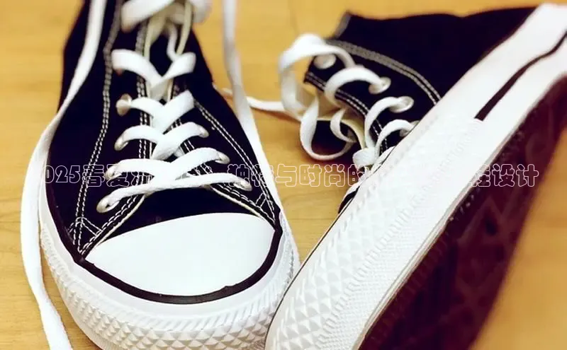 2025春夏流行色：独特与时尚的紫色运动鞋设计