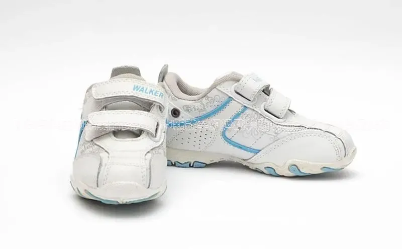 时尚与健康的完美结合：2025新款孕妇运动鞋为您的孕期生活增添活力