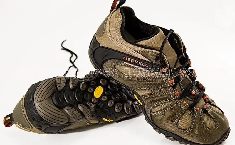 斯凯奇儿童运动鞋2025款：引领潮流的未来科技力量